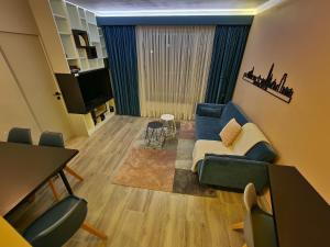 Royal Diamond Apartment @ Central Station