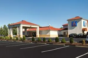 Motel 6-Shepherdsville, KY Louisville South - 谢泼兹维尔