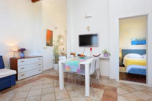 Apartments by the sea Okrug Donji, Ciovo - 12502