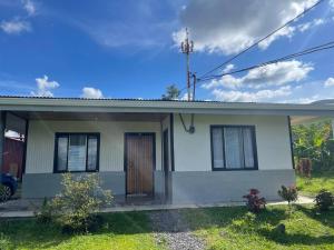 Large & Confortable Family House