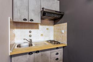 Apartments and rooms with parking space Loborika, Pula - 12983