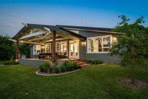 Kalinya Estate Platinum- Homestead, Lodge & Barn- up to 34 guests