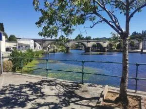 Appartement T3 vue sur rivière, 2 chambres 65M2 - Saint-Sébastien