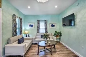 1 Mi to UTA Arlington Elm Cottage with Fenced Yard - Johnsons Station