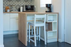 Luxury Seaview Studio Apartment - Luna