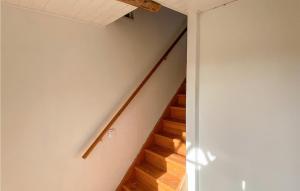 2 Bedroom Beautiful Home In Braås