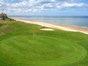 Appartements Havre de paix a deux pas de la plage - Arrivee autonome, Parking prive et gratuit : photos des chambres