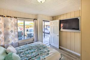 Quaint Dtwn La Grande Studio about 1 Mi to EOU!