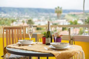 Salamander Vacational Home with balcony and fantastic views