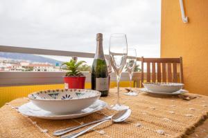 Salamander Vacational Home with balcony and fantastic views