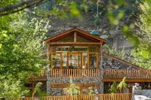 Walnut Heights By Roomy, Kalam - Chitral