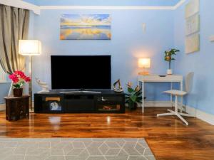 English Riviera- Coastal Home-Devon- Garden