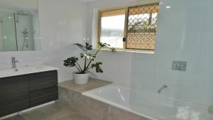 25 Admiralty Court, Yamba