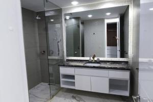 Lujoso apartamento Boca grande Condominio H2