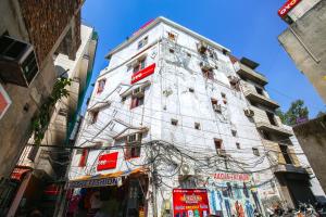 Hotel Surya