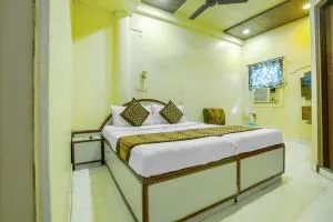 Hotel Surya - Nawāshahr