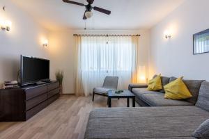 Apartment Kompes