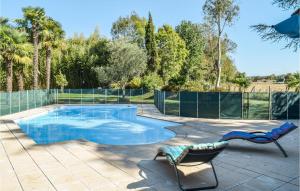 Maisons de vacances Awesome Home In Navarrenx With Outdoor Swimming Pool, Wifi And 2 Bedrooms : photos des chambres