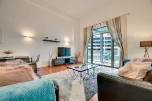 Crown Apartments 1C by Week2Week - 泰恩河畔纽卡斯尔