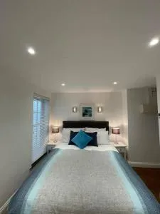 Fuchsia Cottage - 法拉盛