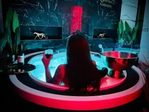 Apartament z jacuzzi - Centrum Szczytna Mazury - Piece