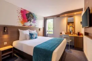 Sure Hotel by Best Western Lille Tourcoing Ex Hotel Garden - Bousbecque