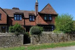 2 Old Home Farm - Combpyne