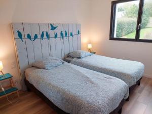 Maisons de vacances Cottage, St Pabu : photos des chambres