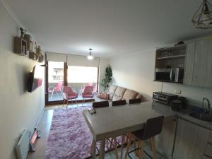 Departamento Central 2 habitaciones, 1 cuadra de la Playa