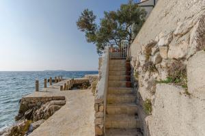 Apartment Slobodan by the sea