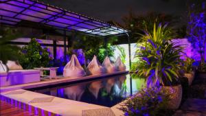 Phòng Giường Đôi Nhìn Ra Vườn (Double Room with Garden View)