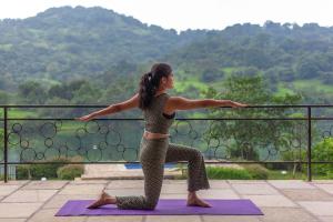 StayVistas Shivom Villa 6 - A Serene Escape with Views of the Valley and Lake