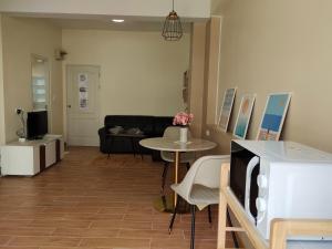 Avatara Condo B24B by malai