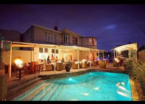 Arkenstone Frys Guesthouse and Restaurant