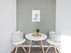 Zentral, modern, gemütlich mit Balkon & Parkplatz