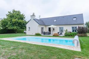 Maisons de vacances Le Chemin Vert - maison avec piscine : photos des chambres