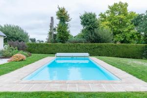 Maisons de vacances Le Chemin Vert - maison avec piscine : photos des chambres