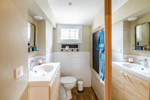 Appartements Aux Bains des Mots - vue mer : photos des chambres