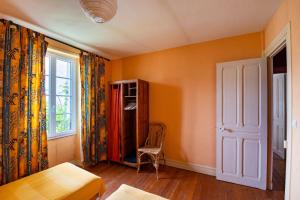 Maisons de vacances Gite de la tour : Maison 3 Chambres
