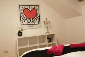 The pop-art luxury suite