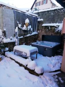 Maisons de vacances Maison de 2 chambres avec piscine privee jacuzzi et jardin clos a Wangen : photos des chambres