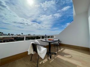 Malibu Park 3079 - Ocean View Studio