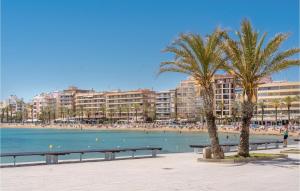 Stunning Apartment In Torrevieja