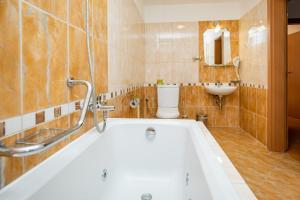 Suite with Whirlpool room in Hotel Boss