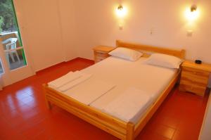 Chalikias Rooms