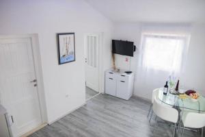 Holiday House - LukaTony with sea view