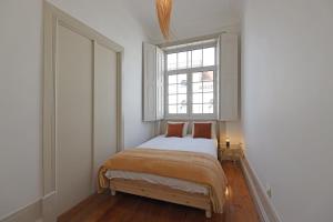 FLH Porto Classic Apartment with Parking