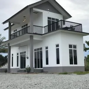 Rumah Sawah Homestay Pasir Puteh - Pasir Puteh