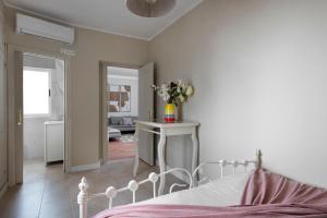 2 Bedroom Apartment in the Heart of Puerto Banús