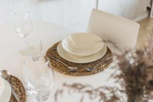 Penthouse with Sauna - King Size Bed - Free WiFi!